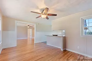 157 Morgan St, Canton, NC 28716 - Photo 14