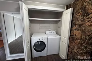 806 & 810 Hutch Mountain Rd, Fletcher, NC 28732 - Photo 16