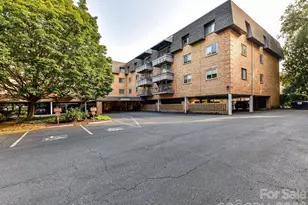 1323 Queens Rd, Charlotte, NC 28207 - Photo 26