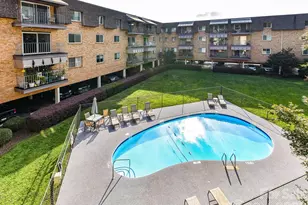 1323 Queens Rd, Charlotte, NC 28207 - Photo 16