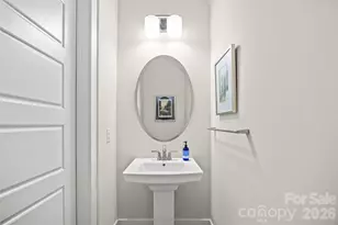 727 Morgan Park Dr, Charlotte, NC 28204 - Photo 18