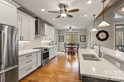 719 Overlook Drive, Flat Rock, NC 28731 - Photo 14