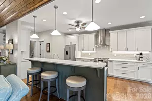 719 Overlook Dr, Flat Rock, NC 28731 - Photo 12