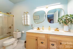 11 Hearthstone Dr, Asheville, NC 28803 - Photo 44