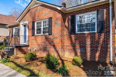 132 15th Avenue NW, Hickory, NC 28601 - Photo 46