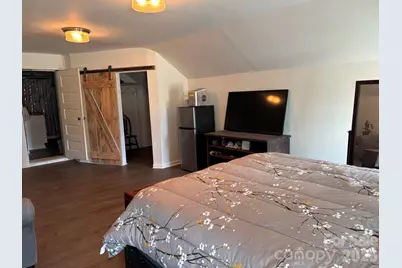 262 Blackberry Lane, Bakersville, NC 28705 - Photo 20