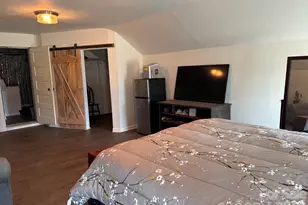 262 Blackberry Ln, Bakersville, NC 28705 - Photo 20