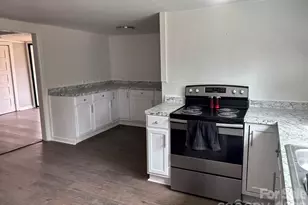 262 Blackberry Ln, Bakersville, NC 28705 - Photo 10