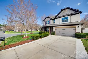 526 Danson Dr, Fort Mill, SC 29715 - Photo 2