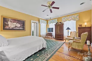 530 E Rutledge Ave, Gaffney, SC 29340 - Photo 36