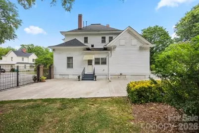 530 E Rutledge Avenue, Gaffney, SC 29340 - Photo 38