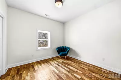 807 N Whitted Street, Hendersonville, NC 28791 - Photo 26