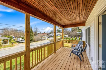 807 N Whitted Street, Hendersonville, NC 28791 - Photo 4