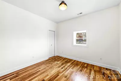 807 N Whitted Street, Hendersonville, NC 28791 - Photo 18