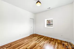 807 N Whitted St, Hendersonville, NC 28791 - Photo 18