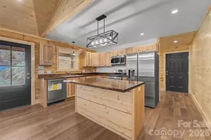 677 Ridgetop Cir, Whittier, NC 28789 - Photo 12