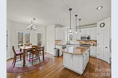 18801 River Falls Drive, Davidson, NC 28036 - Photo 10