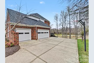 18801 River Falls Drive, Davidson, NC 28036 - Photo 42