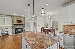 18801 River Falls Dr, Davidson, NC 28036 - Photo 12