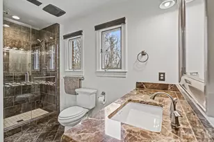 18801 River Falls Dr, Davidson, NC 28036 - Photo 32