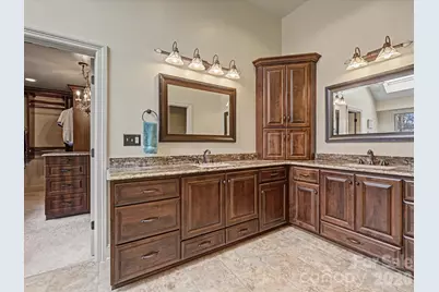 18801 River Falls Drive, Davidson, NC 28036 - Photo 24