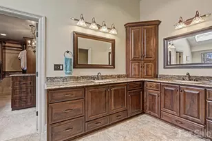 18801 River Falls Dr, Davidson, NC 28036 - Photo 24