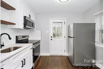 617-A Washington Street #A, Cramerton, NC 28032 - Photo 6