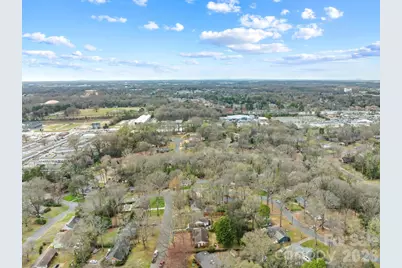 6240 Candlewood Drive, Charlotte, NC 28210 - Photo 32