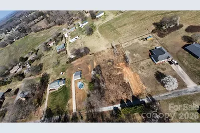 907 Honeysuckle Drive, Shelby, NC 28150 - Photo 14