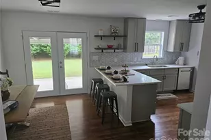 11001 S Hampton Dr, Mint Hill, NC 28227 - Photo 6