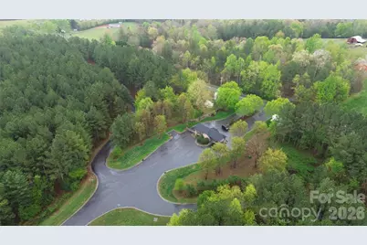 101, 107 Table Rock Trace NW, Morganton, NC 28655 - Photo 4