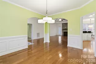 214 Hedgecrest Ln, York, SC 29745 - Photo 6