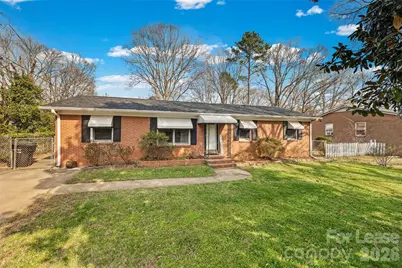 1037 Stoneybrook Lane, Rock Hill, SC 29730 - Photo 2