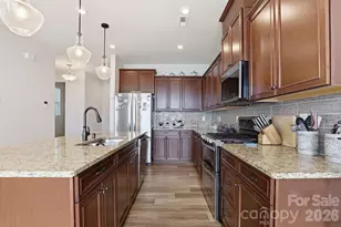 11110 Chalkbark Ln, Charlotte, NC 28262 - Photo 10