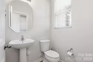 11110 Chalkbark Ln, Charlotte, NC 28262 - Photo 16