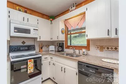 21 Flint Lane, Maggie Valley, NC 28751 - Photo 12