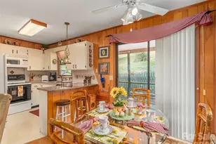 21 Flint Ln, Maggie Valley, NC 28751 - Photo 10