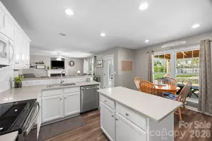 2016 Makin Dr, Indian Trail, NC 28079 - Photo 12