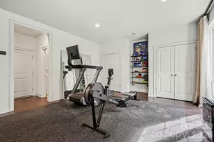 3030 Fairview Villa Ct, Charlotte, NC 28209 - Photo 34