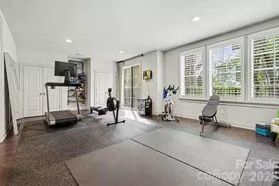 3030 Fairview Villa Court, Charlotte, NC 28209 - Photo 36