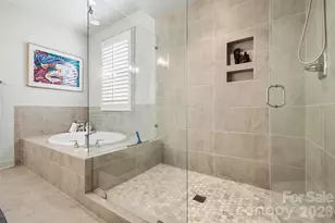 3030 Fairview Villa Ct, Charlotte, NC 28209 - Photo 22