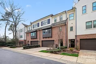 3030 Fairview Villa Ct, Charlotte, NC 28209 - Photo 2