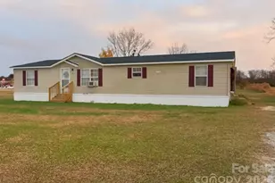 332 Best Rd, Whiteville, NC 28472 - Photo 1