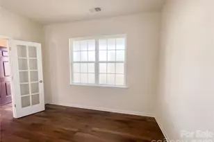 16027 Harbor Hill Dr, Charlotte, NC 28273 - Photo 6