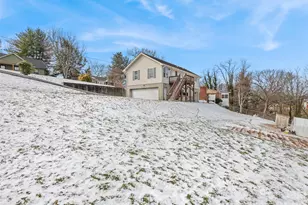 30 Woodruff St, Canton, NC 28716 - Photo 16