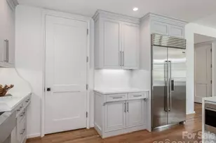 1333 Queens Rd, Charlotte, NC 28207 - Photo 10