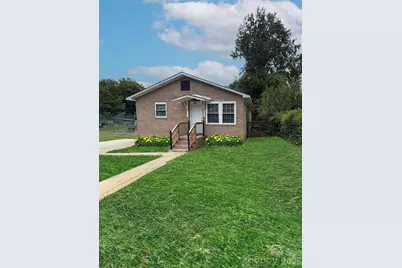 436 Clinton Avenue, Lancaster, SC 29720 - Photo 1