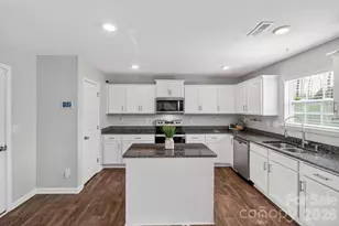 405 Bennington Dr, Stanley, NC 28164 - Photo 10