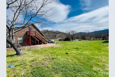 11 Terry Estate Drive, Black Mountain, NC 28711 - Photo 4
