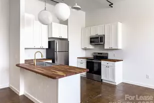 510 S College St, Morganton, NC 28655 - Photo 12